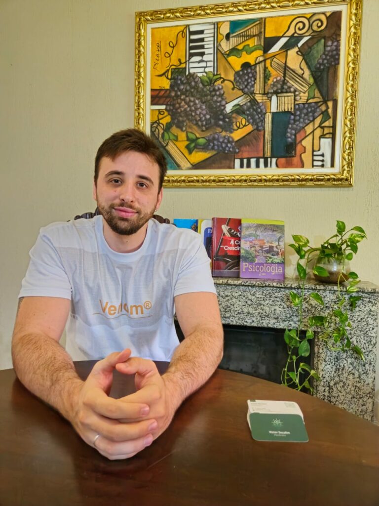 Victor Matheus Dias Secafim